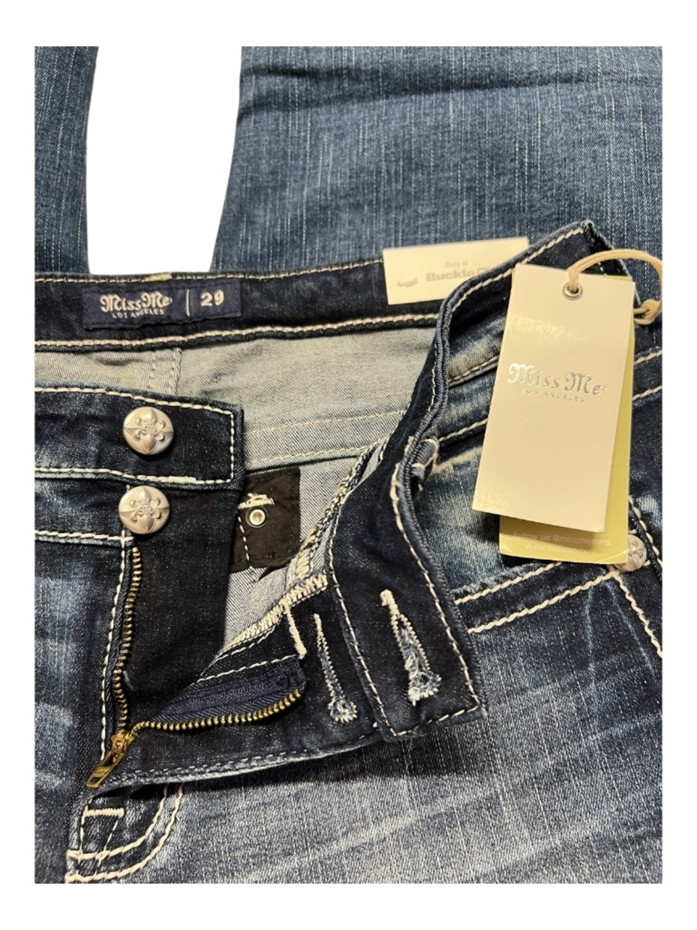 NWT Miss Me LA Rhinestone Embellished Bootcut Jeans Short | Size 29 - Picture 4 of 9